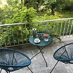 Classee Perret: Art Deco Haven In Vexin Guest house Sainte-Genevieve-les-Gasny