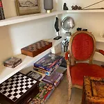 Classee Perret: Art Deco Haven In Vexin Guest house 4*