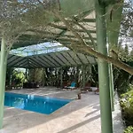 Classee Perret: Art Deco Haven In Vexin 4*