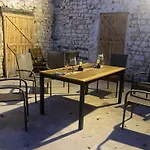 Classee Perret: Art Deco Haven In Vexin Guest house Sainte-Genevieve-les-Gasny