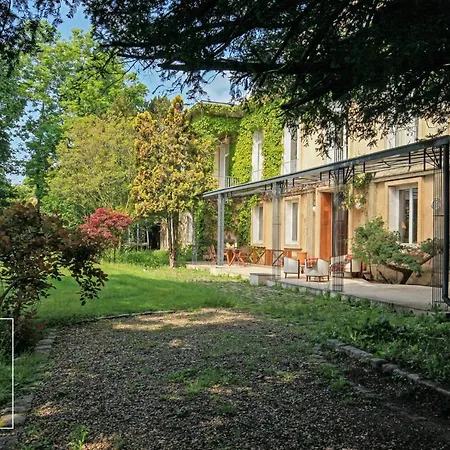 Perret-4 étoiles-parc De 3 Ha Au Pied Du Parc Naturel Du Vexin Normand-châteaux -nature-ballades-vtt-cheval-golf-à 5 Mn De Giverny-jardins De Monet-musée Impressionniste-pour 2 Nuitées Sauna Ou Jacuzzi Offert En Hiver Ou Piscine En été Ou H Maison d'hôtes 4*