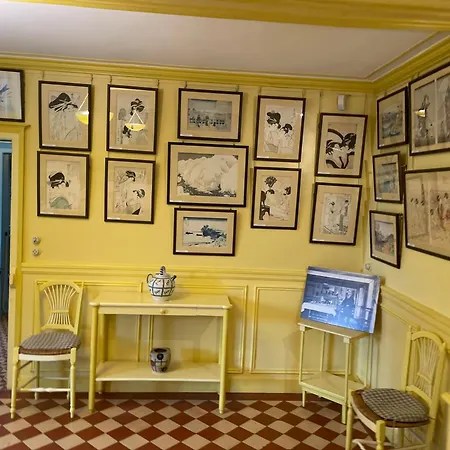 בית הארחה Domaine Spa Perret-Chateau Artdeco Mastersuite En B&B Et-Ou Gite De Charme-Giverny A 3Mn-Jardins Monet-Le Vexin-Piscine Ete-Parc 3Ha-Aire De Jeux Enfants-Ping Pong-Options Breakfast-Diner-Billard-Sauna-Fitness-Hammam-Promo 2Nuits Jacuzzi Avec 1H Offe 4*
