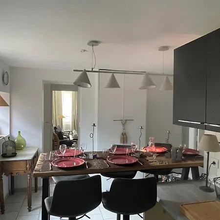Classee Perret: Art Deco Haven In Vexin 4*