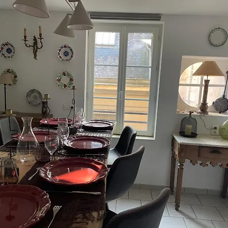 Domaine Spa Perret-Piscine Ete-Giverny A 3Mn-Jardins Monet-Le Vexin-Parc 3Ha-Aire De Jeux Enfants-Ping Pong-Chateau Artdeco Mastersuite En B&B Ou Gite De Charme-Options Breakfast-Diner-Billard-Sauna-Fitness-Hammam-Promo 2 Nuits Avec 1H Jacuzzi Offert Sainte-Genevieve-les-Gasny