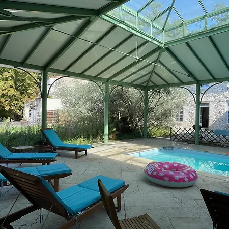 Guest house Domaine Spa Perret-Piscine Ete-Giverny A 3Mn-Jardins Monet-Le Vexin-Parc 3Ha-Aire De Jeux Enfants-Ping Pong-Chateau Artdeco Mastersuite En B&B Ou Gite De Charme-Options Breakfast-Diner-Billard-Sauna-Fitness-Hammam-Promo 2 Nuits Avec 1H Jacuzzi Offert Sainte-Genevieve-les-Gasny