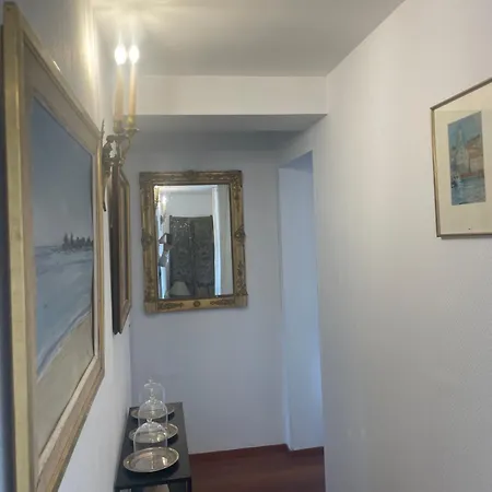 Guest house Classee Perret: Art Deco Haven In Vexin