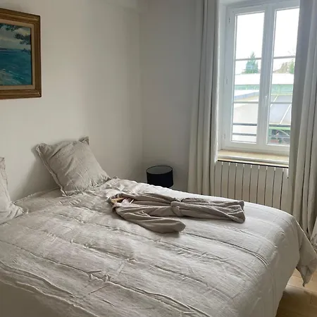 Domaine Spa Perret-Piscine Ete-Giverny A 3Mn-Jardins Monet-Le Vexin-Parc 3Ha-Aire De Jeux Enfants-Ping Pong-Chateau Artdeco Mastersuite En B&B Ou Gite De Charme-Options Breakfast-Diner-Billard-Sauna-Fitness-Hammam-Promo 2 Nuits Avec 1H Jacuzzi Offert Sainte-Genevieve-les-Gasny
