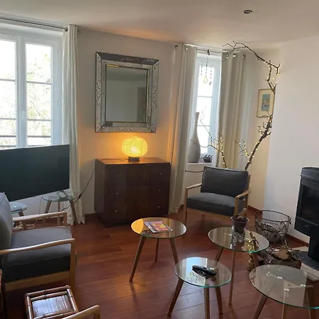 Domaine Spa Perret-Piscine Ete-Giverny A 3Mn-Jardins Monet-Le Vexin-Parc 3Ha-Aire De Jeux Enfants-Ping Pong-Chateau Artdeco Mastersuite En B&B Ou Gite De Charme-Options Breakfast-Diner-Billard-Sauna-Fitness-Hammam-Promo 2 Nuits Avec 1H Jacuzzi Offert Guest house