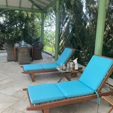 Guest house Domaine Spa Perret-Piscine Ete-Giverny A 3Mn-Jardins Monet-Le Vexin-Parc 3Ha-Aire De Jeux Enfants-Ping Pong-Chateau Artdeco Mastersuite En B&B Ou Gite De Charme-Options Breakfast-Diner-Billard-Sauna-Fitness-Hammam-Promo 2 Nuits Avec 1H Jacuzzi Offert Sainte-Genevieve-les-Gasny