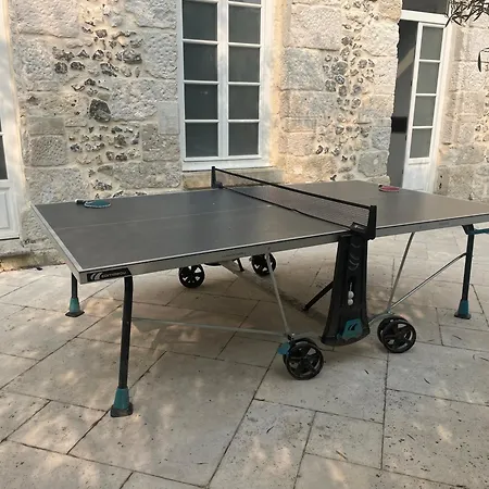 Πανσιόν Villa Spa Art Deco Perret En B&B Master Suite Et-Ou Gite Normand Tout Confort-Parc Naturel Du Vexin-A 3Mn Giverny-Piscine Exterieure Chauffee En Saison-Pingpong-Aire Enfants-Parc 3Ha-Options-Diner-Billard-Jacuzzi-Sauna-Hammam-Massage-Coaching-Yoga-Fi 4*