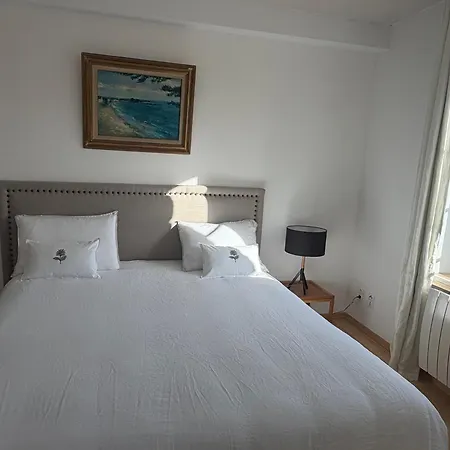 Guest house Classee Perret: Art Deco Haven In Vexin 4*