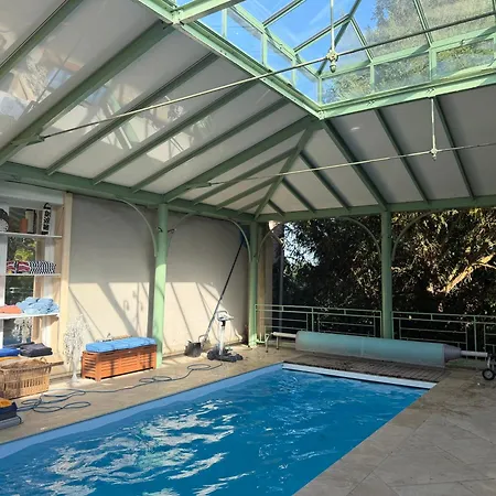 Classee Perret: Art Deco Haven In Vexin 4*