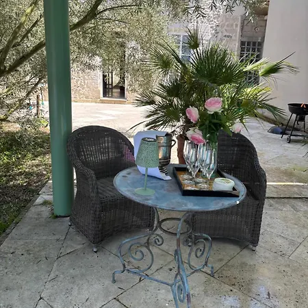 Guest house Classee Perret: Art Deco Haven In Vexin Sainte-Genevieve-les-Gasny