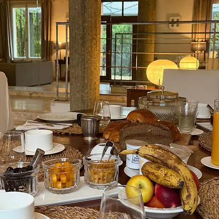 Guest house Classee Perret: Art Deco Haven In Vexin