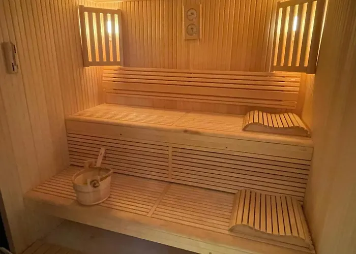 Maison d'hôtes CHÂTEAU SPA ART DÉCO en B&B MASTER SUITE ET-OU GîTE CONFORT INDÉPENDANT-Parc Naturel du VEXIN-À 3Mn GIVERNY-PISCINE EXTÉRIEURE CHAUFFÉE en Saison-PING PONG-AIRE ENFANTS-Parc 3Ha-OPTIONS-DÎNER-BILLARD-JACUZZI-SAUNA-HAMMAM-MASSAGE-Coaching-FITNESS-Yoga