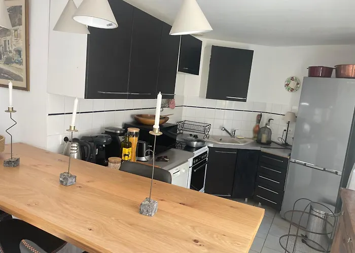 CHÂTEAU SPA ART DÉCO en B&B MASTER SUITE ET-OU GîTE CONFORT INDÉPENDANT-Parc Naturel du VEXIN-À 3Mn GIVERNY-PISCINE EXTÉRIEURE CHAUFFÉE en Saison-PING PONG-AIRE ENFANTS-Parc 3Ha-OPTIONS-DÎNER-BILLARD-JACUZZI-SAUNA-HAMMAM-MASSAGE-Coaching-FITNESS-Yoga