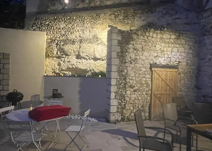 CHÂTEAU SPA ART DÉCO en B&B MASTER SUITE ET-OU GîTE CONFORT INDÉPENDANT-Parc Naturel du VEXIN-À 3Mn GIVERNY-PISCINE EXTÉRIEURE CHAUFFÉE en Saison-PING PONG-AIRE ENFANTS-Parc 3Ha-OPTIONS-DÎNER-BILLARD-JACUZZI-SAUNA-HAMMAM-MASSAGE-Coaching-FITNESS-Yoga Sainte-Genevieve-les-Gasny