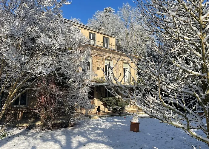 CHÂTEAU SPA ART DÉCO en B&B MASTER SUITE ET-OU GîTE CONFORT INDÉPENDANT-Parc Naturel du VEXIN-À 3Mn GIVERNY-PISCINE EXTÉRIEURE CHAUFFÉE en Saison-PING PONG-AIRE ENFANTS-Parc 3Ha-OPTIONS-DÎNER-BILLARD-JACUZZI-SAUNA-HAMMAM-MASSAGE-Coaching-FITNESS-Yoga