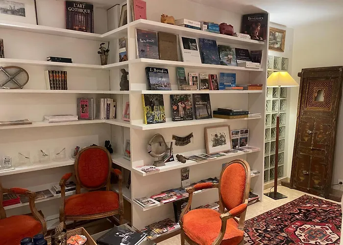 CHÂTEAU SPA ART DÉCO en B&B MASTER SUITE ET-OU GîTE CONFORT INDÉPENDANT-Parc Naturel du VEXIN-À 3Mn GIVERNY-PISCINE EXTÉRIEURE CHAUFFÉE en Saison-PING PONG-AIRE ENFANTS-Parc 3Ha-OPTIONS-DÎNER-BILLARD-JACUZZI-SAUNA-HAMMAM-MASSAGE-Coaching-FITNESS-Yoga